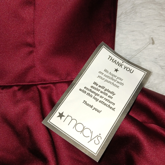 VALENTINES day, Prom or formal dress size 2 by Betsy & Adam - Picture 3 of 7